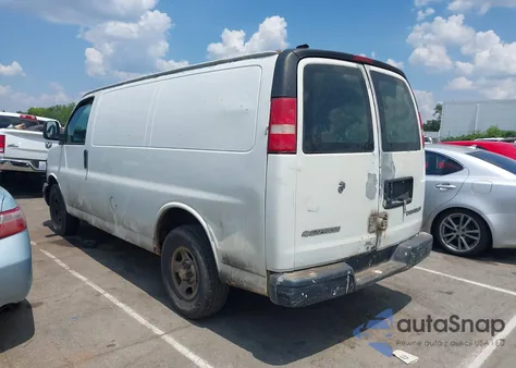 2003 Chevrolet Express z USA, uszkodzony, nr VIN 1GCFG15X731132818